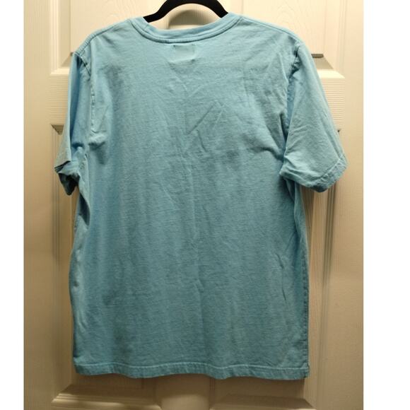 Walt Disney World Resort Unisex Large Lilo & Stitch Lounge Chair Graphic Tee - Picture 4 of 7